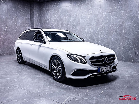 Mercedes-Benz E200 9 of 29