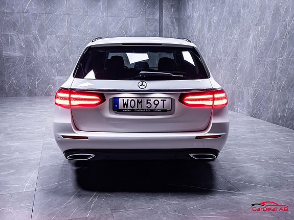 Mercedes-Benz E200 6 of 29