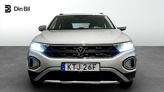 Volkswagen T-Roc 4 of 18