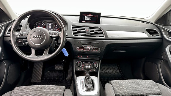 Audi Q3 10 of 20