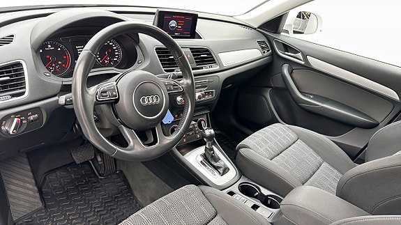 Audi Q3 7 of 20