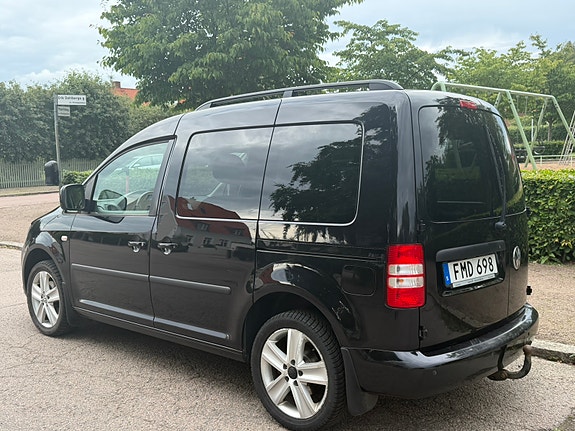 Volkswagen Caddy 4 of 5