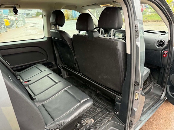 Mercedes-Benz Vito 119 14 of 25