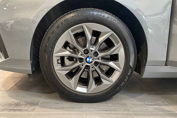 BMW 120 14 of 17