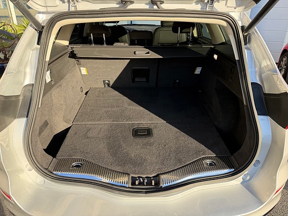 Ford Mondeo 10 of 12