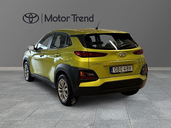 Hyundai Kona 2 of 11