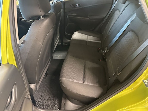 Hyundai Kona 8 of 11