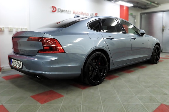 Volvo S90 9 of 30