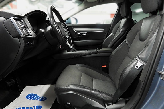 Volvo S90 15 of 30