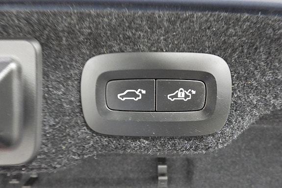 Volvo S90 12 of 30