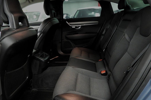Volvo S90 20 of 30