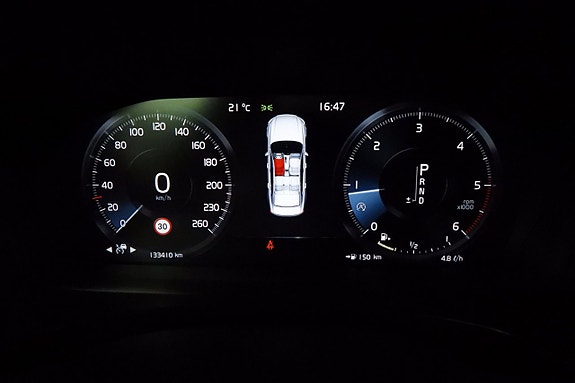Volvo S90 24 of 30