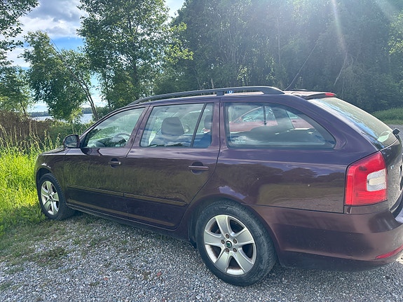 Skoda Octavia 5 of 5