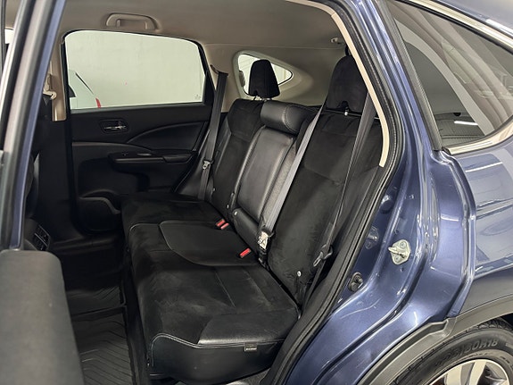 Honda CR-V 19 of 23