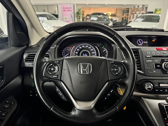 Honda CR-V 8 of 23