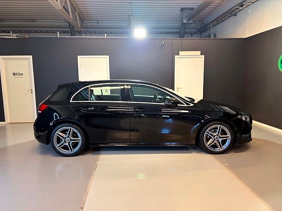 Mercedes-Benz A180 5 of 5