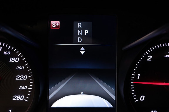 Mercedes-Benz GLC200 d 27 of 30