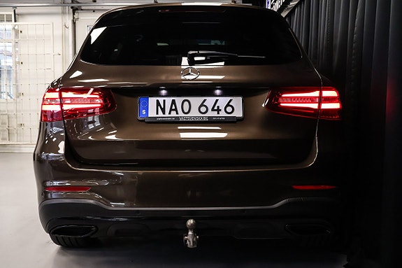 Mercedes-Benz GLC200 d 9 of 30