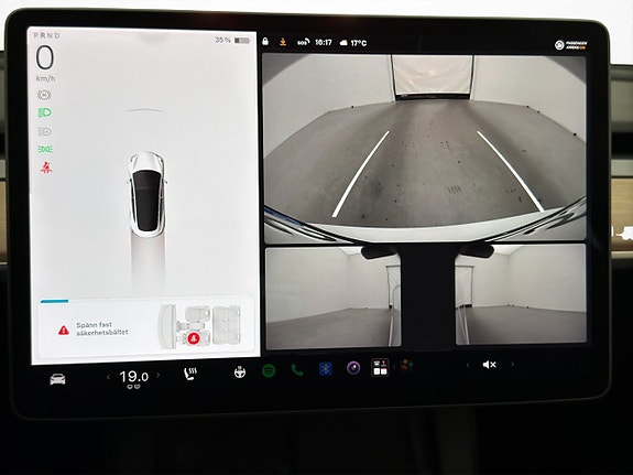 Tesla Model 3 19 of 30