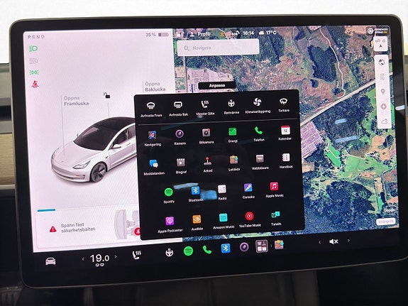 Tesla Model 3 23 of 30