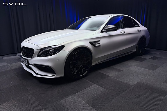 Mercedes-Benz AMG GT Black Series 4 of 5