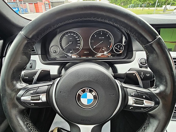 BMW 520 12 of 14