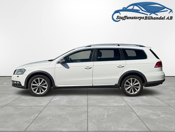Volkswagen Passat Alltrack 7 of 15