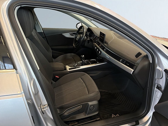 Audi A4 10 of 20
