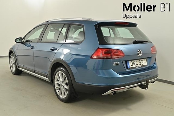 Volkswagen Golf Alltrack 6 of 12