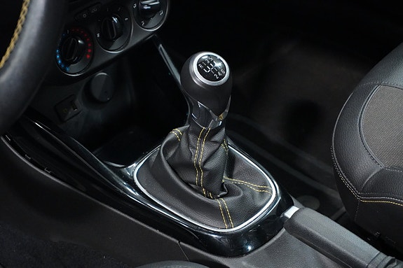 Opel ADAM 17 of 27