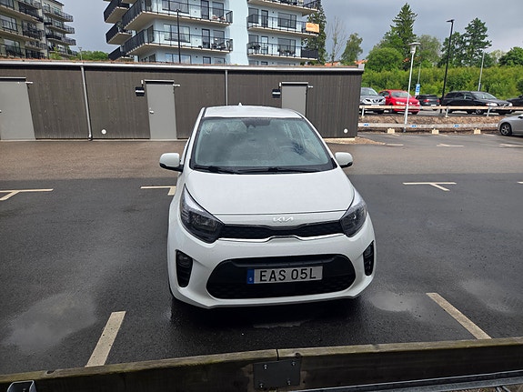 Kia Picanto 4 of 5