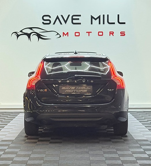Volvo V60 3 of 11