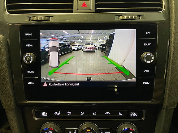 Volkswagen Golf Alltrack 6 of 7