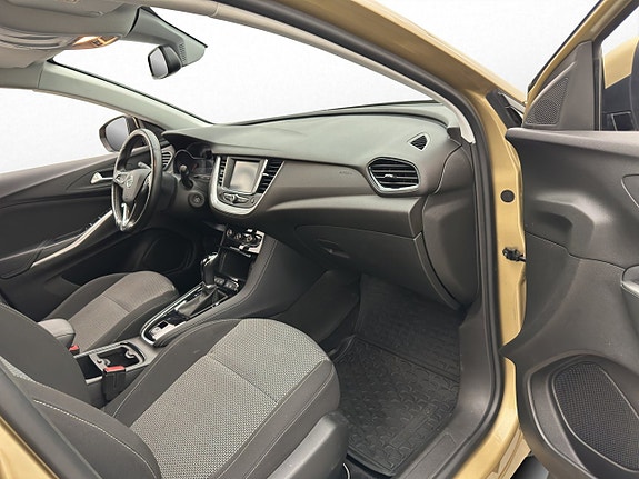 Opel Grandland X 21 of 28