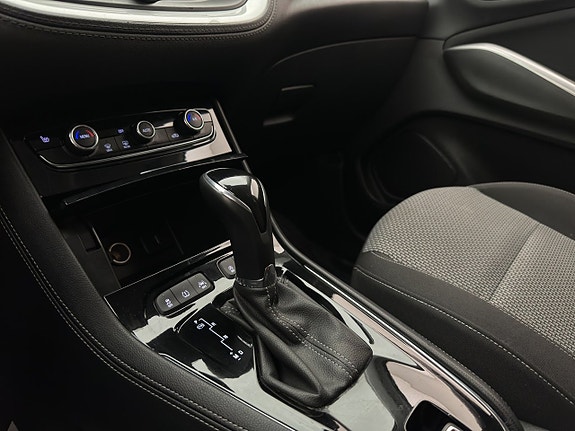 Opel Grandland X 19 of 28