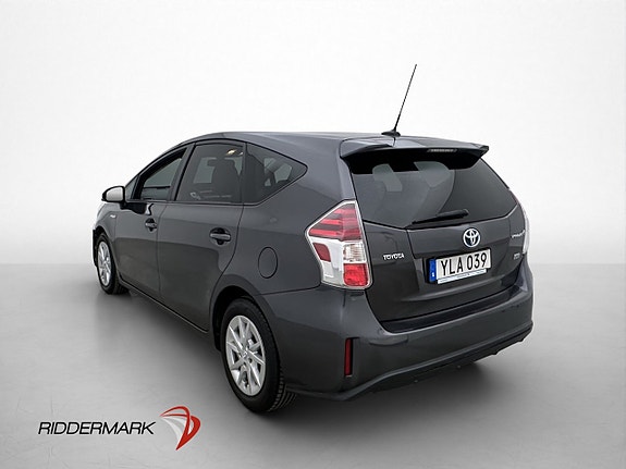 Toyota Prius+ 5 of 5
