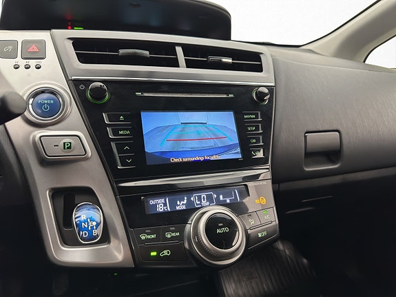 Toyota Prius+ 16 of 28