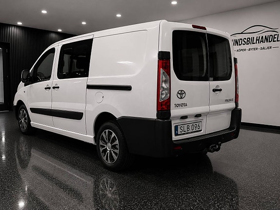 Toyota Proace 3 of 5
