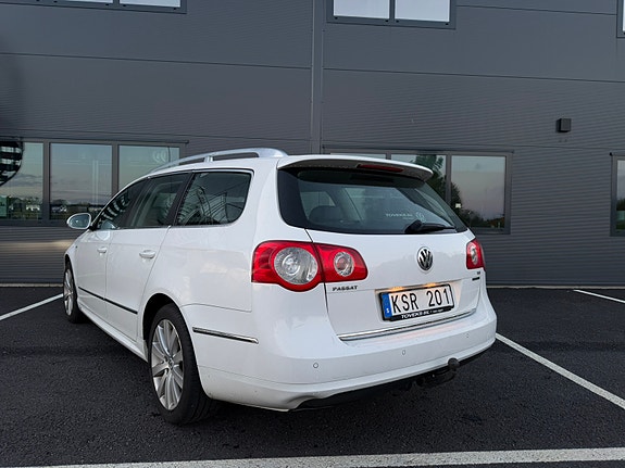 Volkswagen Passat 4 of 5