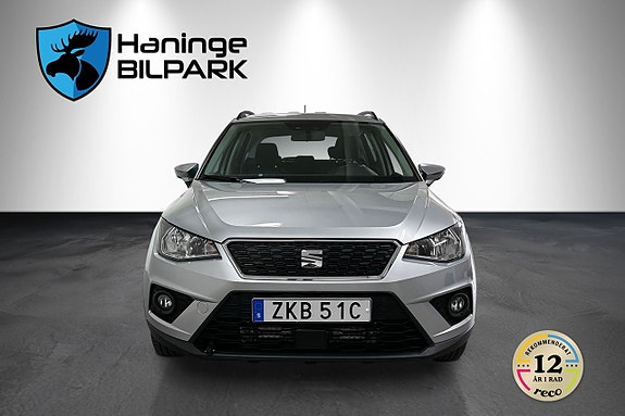 Seat Arona 3 of 24