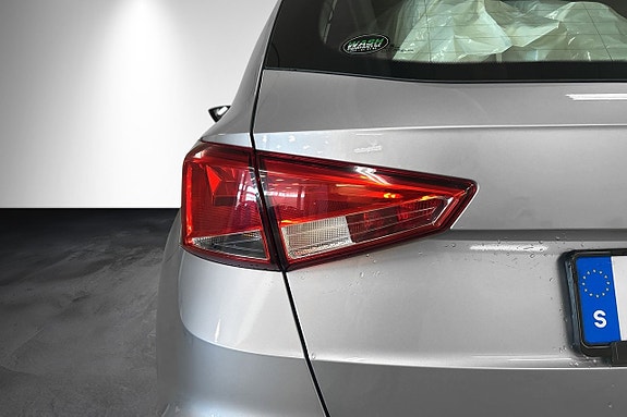 Seat Arona 9 of 24