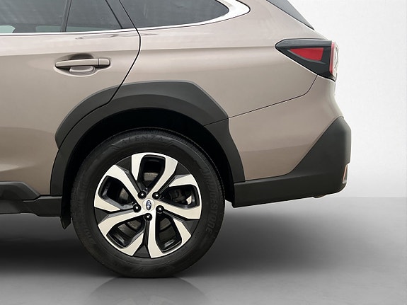 Subaru Outback 29 of 30