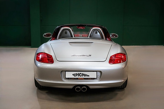 Porsche Boxster Spyder 7 of 30