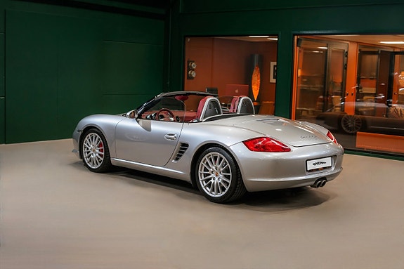 Porsche Boxster Spyder 3 of 30