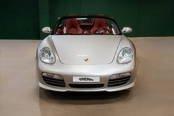 Porsche Boxster Spyder 6 of 30