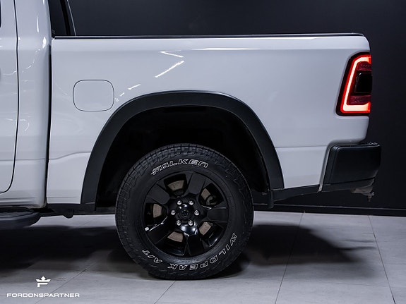 Dodge RAM 1500 5 of 5
