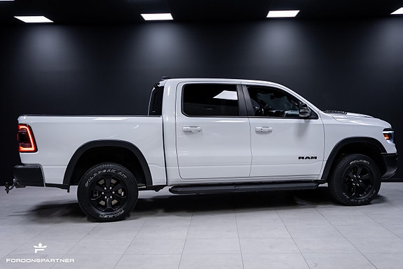Dodge RAM 1500 13 of 30