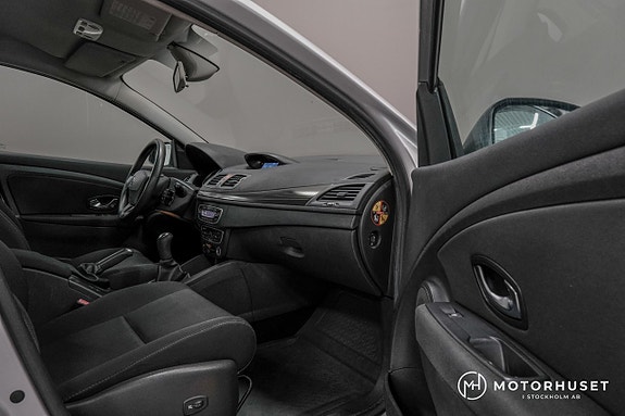 Renault Megane 9 of 15