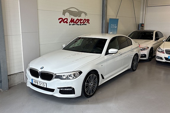 BMW 520d 2 of 5