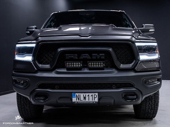 Dodge RAM 1500 3 of 5
